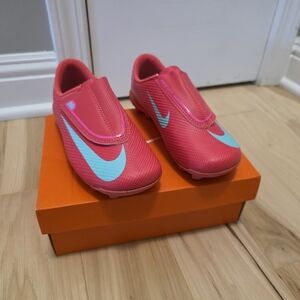 Nike Kids' Pink and Blue Slip-On Cleats